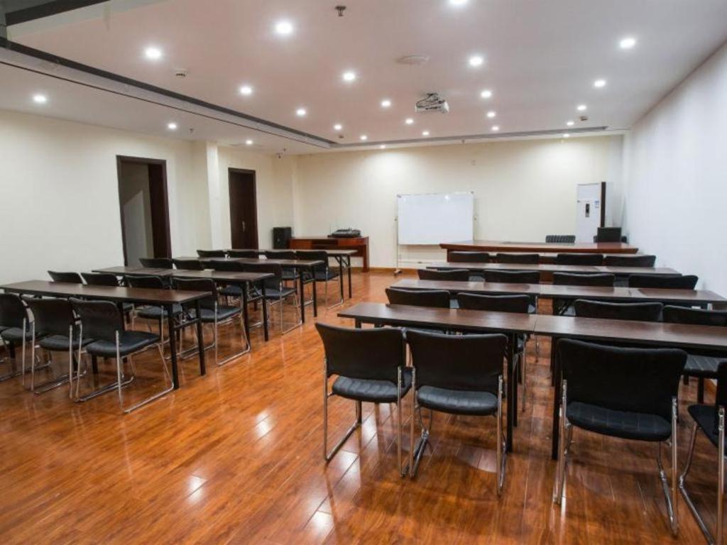 Greentree Inn Shandong Linxi Pingyi Mengyang Road Express Hotel Екстериор снимка