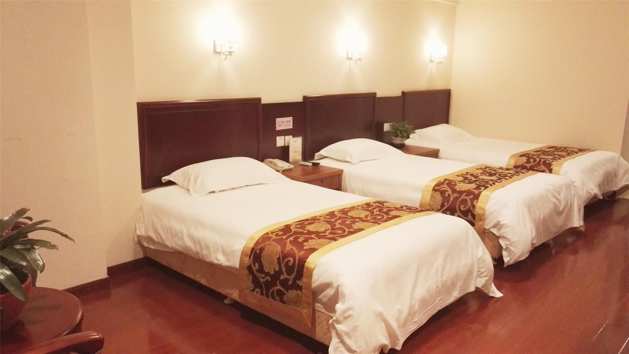 Greentree Inn Shandong Linxi Pingyi Mengyang Road Express Hotel Екстериор снимка